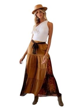 YOUNG THREADS Boho Wide Leg Trousers, Size M.